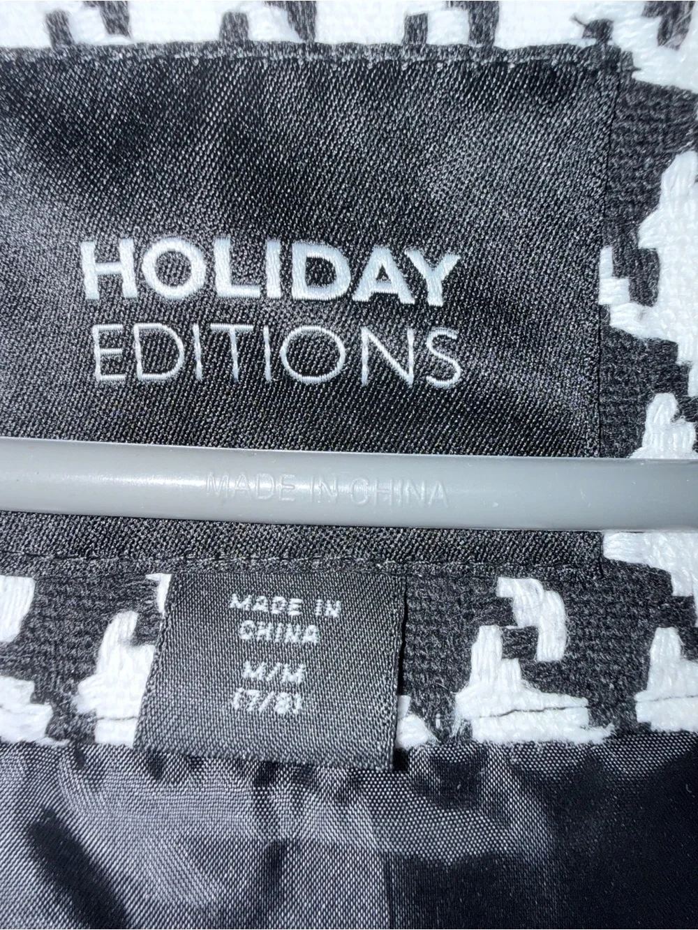 Holiday Editions stylish houndstooth